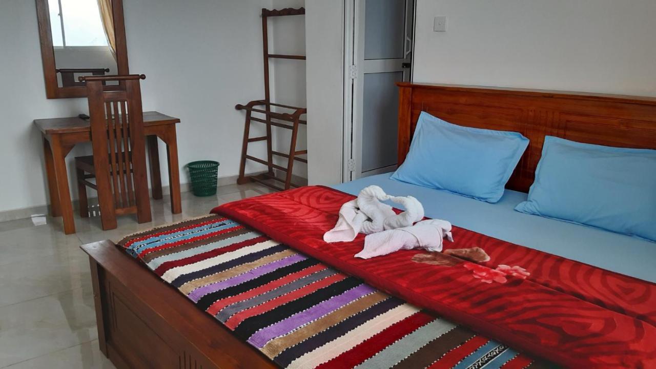 Dam House Hotel Maskeliya Екстериор снимка